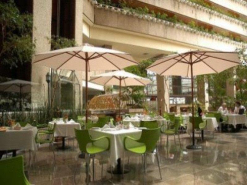 โรงแรมเรดิสัน ปาไรโซ เม็กซิโกซิตี้ ร้านอาหาร รูปภาพ The Garden Grill