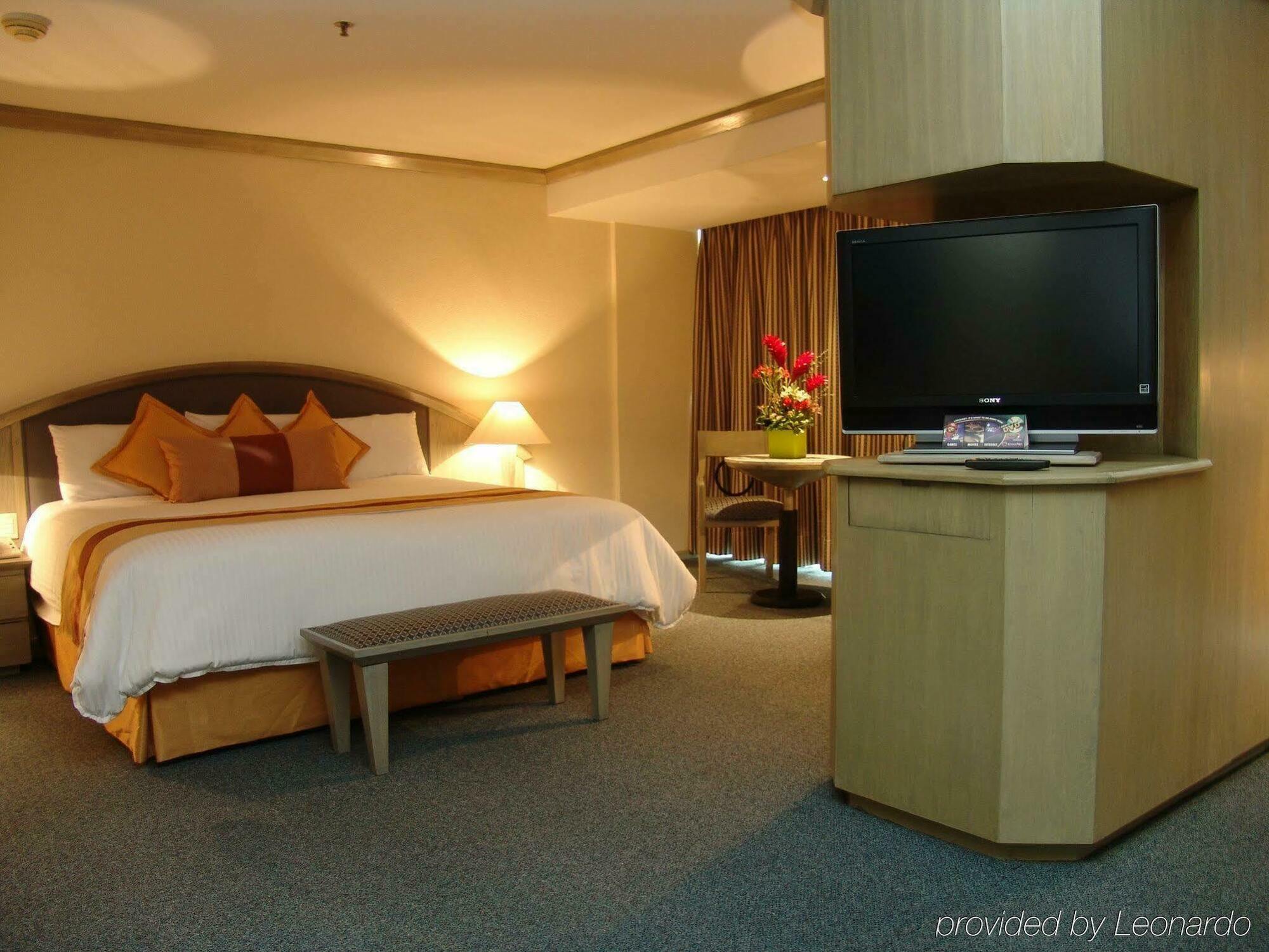 โรงแรมเรดิสัน ปาไรโซ เม็กซิโกซิตี้ ภายนอก รูปภาพ A room at the hotel